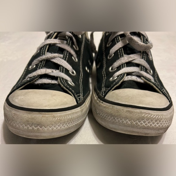 Converse All Star Shoes. Cons. Youth size 3. Condition Issue* - Picture 5 of 13